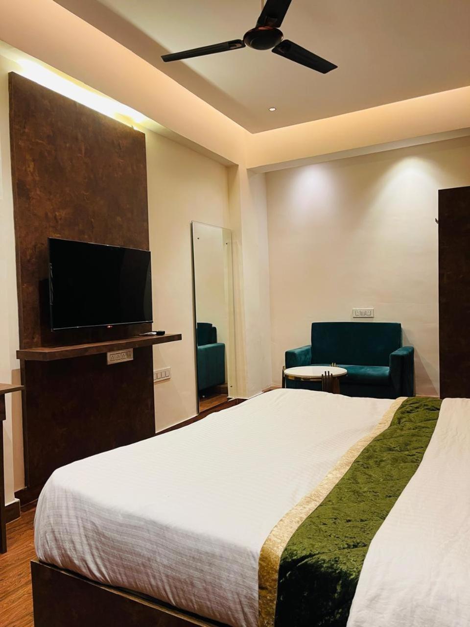 The Taaj Inn 벵갈루루 외부 사진