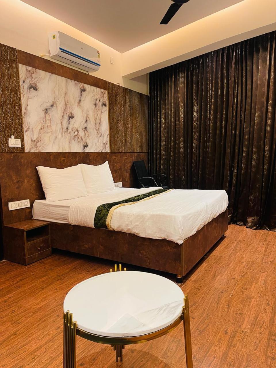 The Taaj Inn 벵갈루루 외부 사진